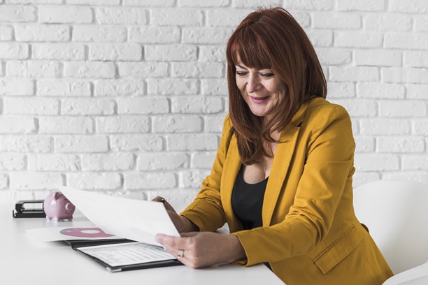 Guide to filing Canadian income taxes and claiming refunds